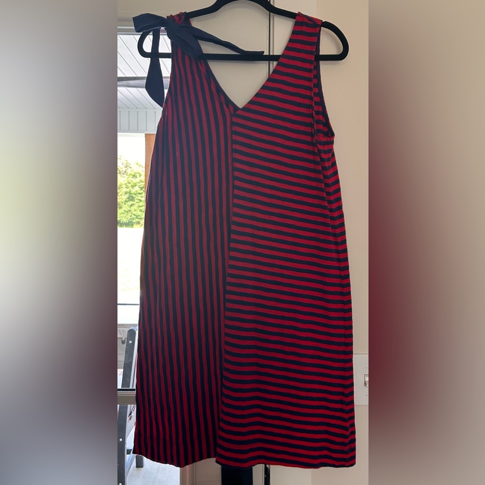Vineyard Vines Sz Med Red & Navy Stripe One Shoulder Bow Dress 100% Cotton - Picture 7 of 12